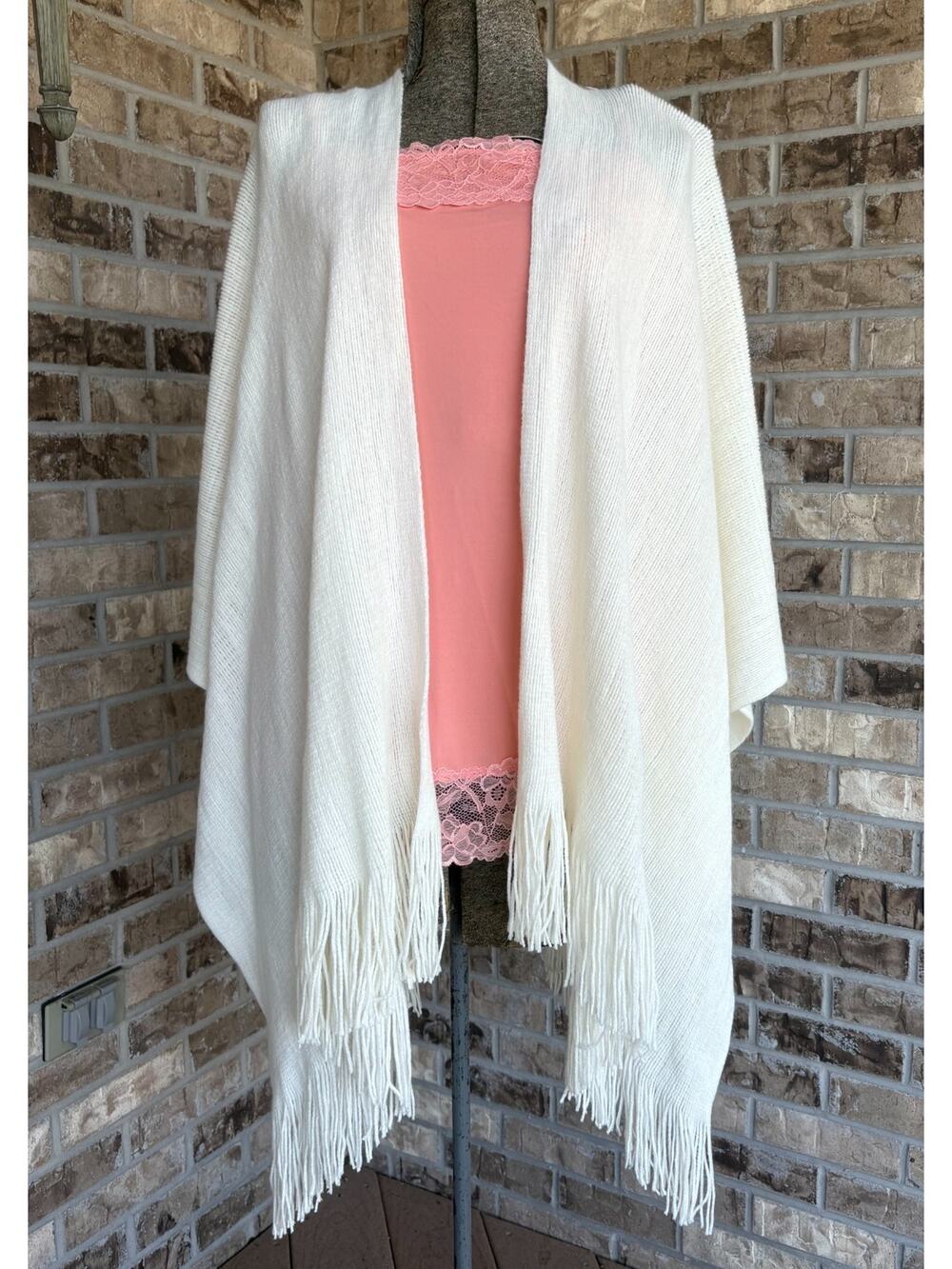 Vtg NEW FADED GLORY Women Ivory Sweater Wrap Shawl Boho Poncho One Size Y2k